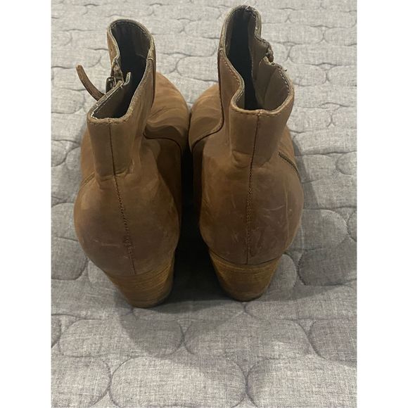 Ladies leather ankle boots by Crown Vintage.  Size 7 1/2 - Picture 4 of 8